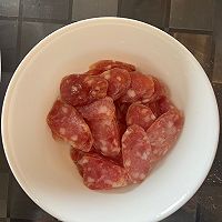 煲仔饭电饭锅的做法图解2