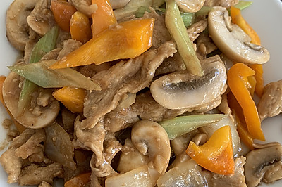 白蘑菇炒肉片