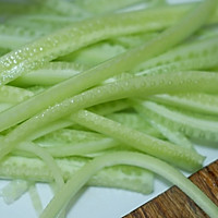 嘎嘣脆的腌黄瓜的做法图解6