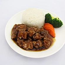 酱香排骨盖饭