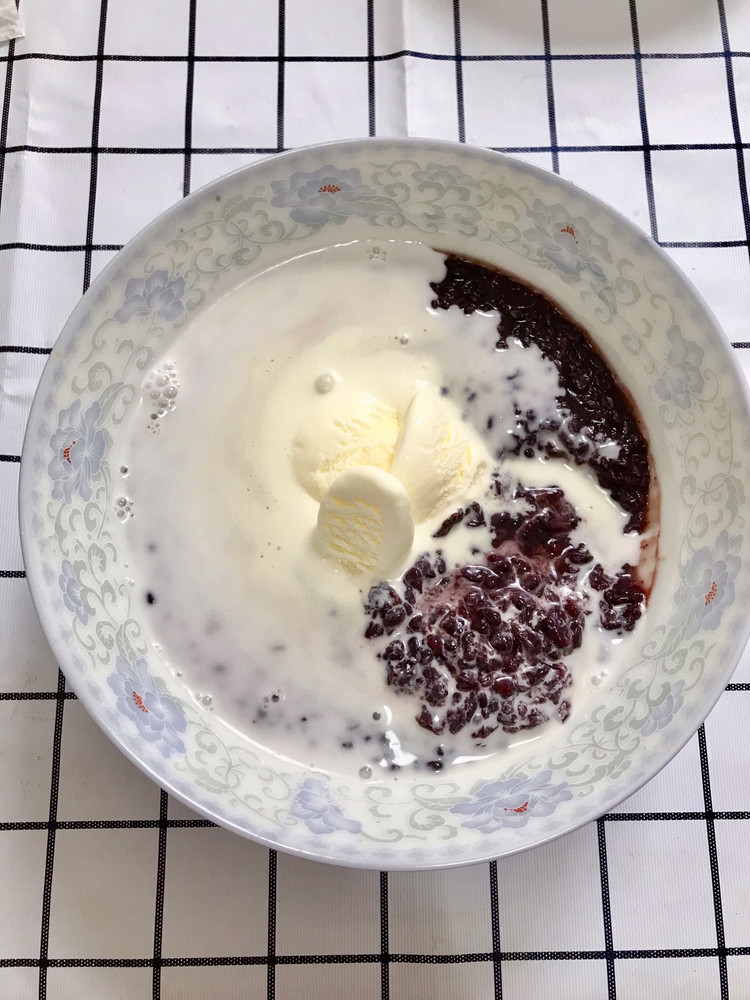 椰香紫米粥的做法
