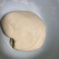 包菜香菇猪肉包子的做法图解3