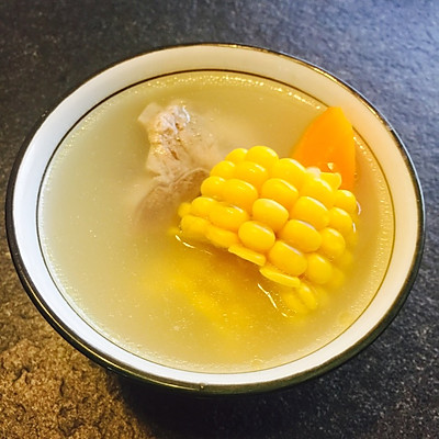 玉米胡萝卜猪骨汤