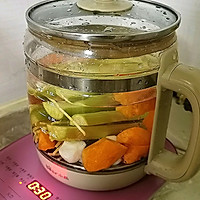 #本周热榜#清热润肺-竹蔗茅根胡萝卜马蹄水的做法图解4