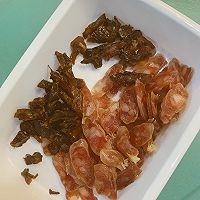 锅气满满｜广式腊味焖饭的做法图解2