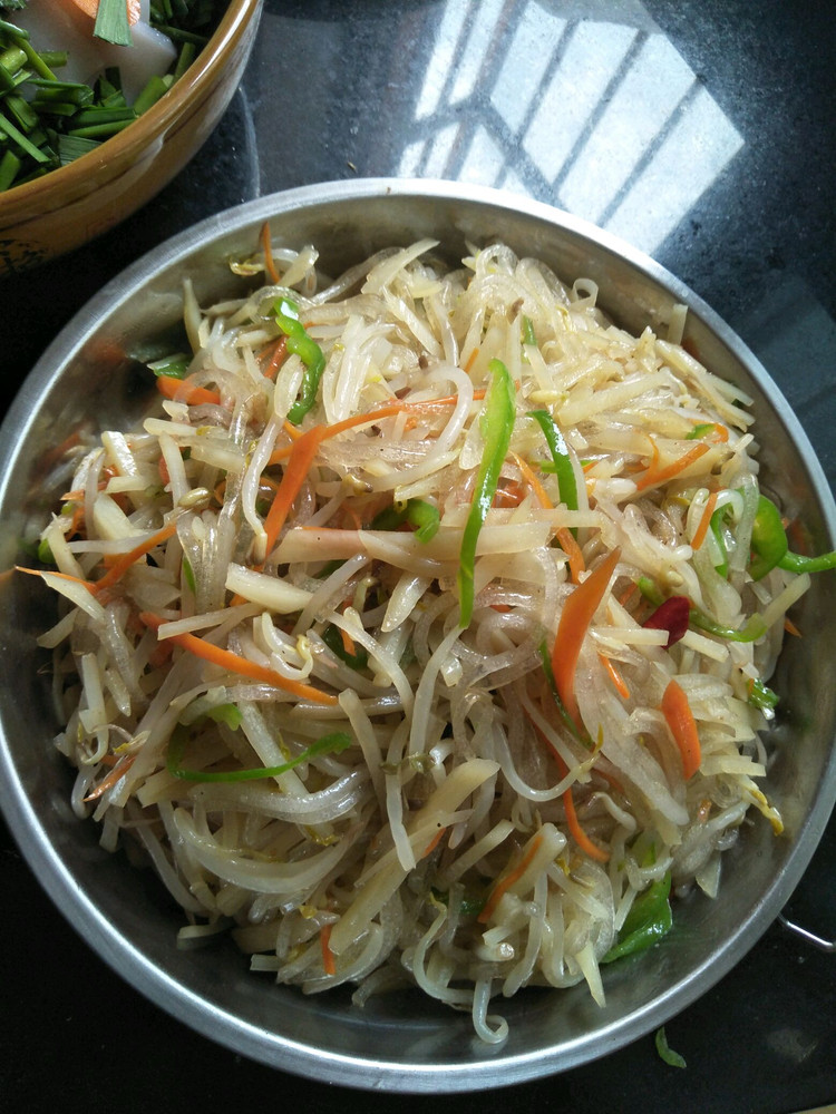 调菜 （卷饼）的做法