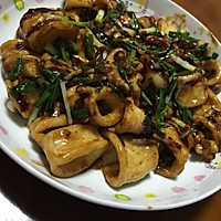 爆炒鱿鱼圈的做法图解2