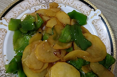 大辣椒炒土豆片