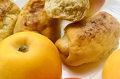 苹果肉桂面包