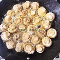 橄榄油煎蘑菇，简单味美！的做法图解5