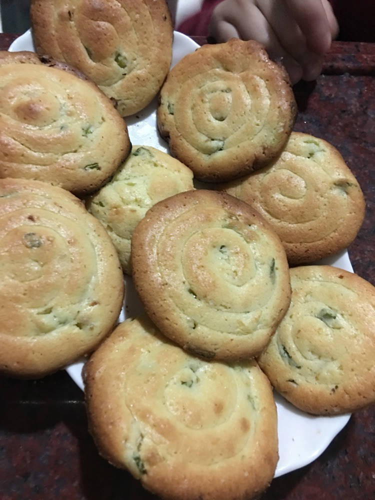 香葱鸡蛋饼干的做法