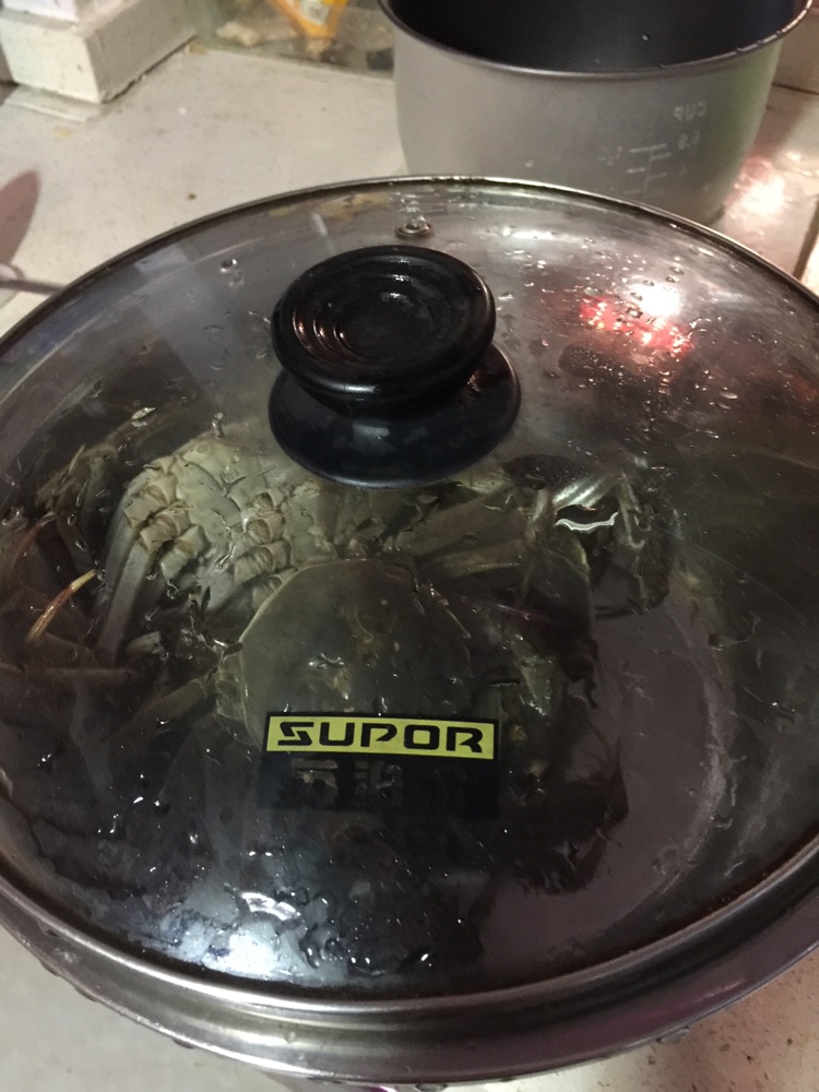 清蒸河蟹的做法图解1