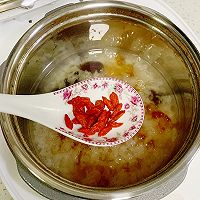 顺滑好喝，抗燥滋润的银耳桃胶牛奶羹的做法图解7
