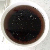 红豆黑豆芝麻豆浆的做法图解3