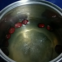 红枣鸡蛋腐竹糖水的做法图解3