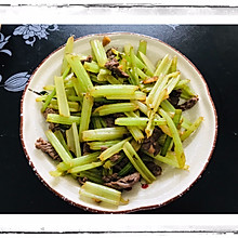 中餐 芹菜炒牛肉