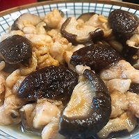 #餐桌上的春日限定#   香菇蒸滑鸡的做法图解15