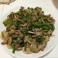 青椒蘑菇炒肉丝的做法图解5