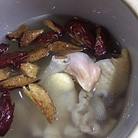 新西兰鱼胶鸡汤（产后月子餐，美容养颜，伤口恢复）的做法图解4