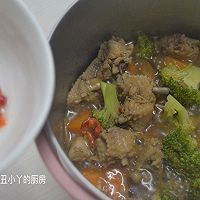 家常菜｜西兰花+红萝卜+焖鸡翅的做法图解8