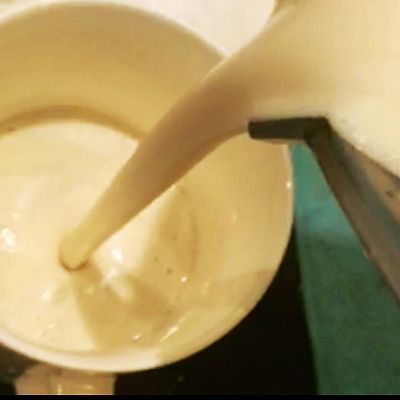 小清新早餐-牛奶苹果麦片饮
