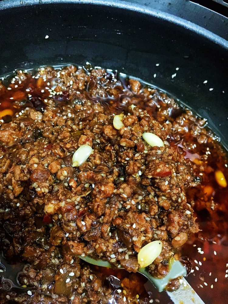 肉酱面的做法