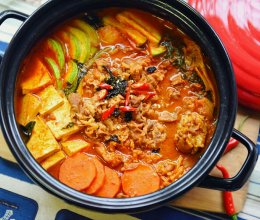 韩式火锅好吃的秘诀——泡菜肥牛锅的做法