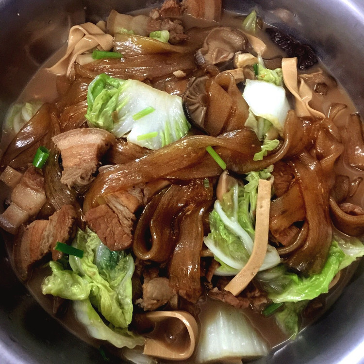 猪肉炖粉条的做法