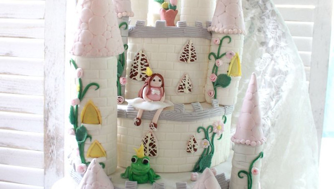 翻糖梦幻城堡蛋糕