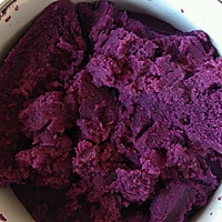酸甜果仁酸奶紫薯泥的做法图解3