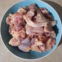 素锦闷鸡肉的做法图解2
