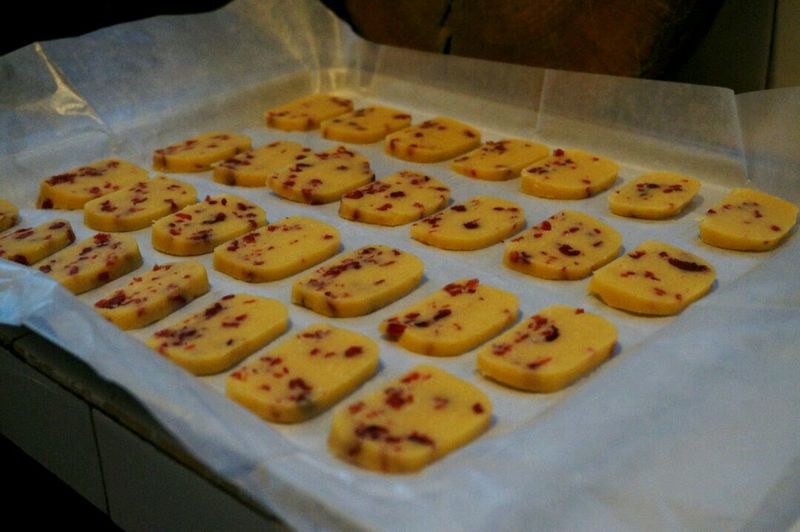 Cranberry biscuit