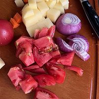 番茄牛肉锅的做法图解1