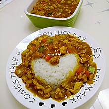鸡肉咖喱米饭