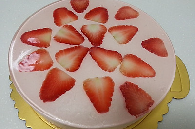 草莓慕斯蛋糕8寸