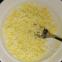 #美食视频挑战赛# 鸡蛋土豆泥三明治的做法图解4