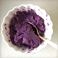 紫薯蛋卷的做法图解4