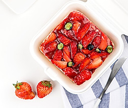 双重滋味的鲜草莓提拉米苏 用蛋糕体代替手指饼干的做法
