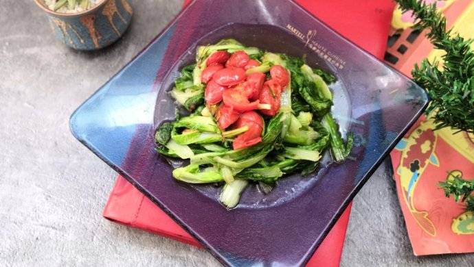 杭白菜拌圣女果