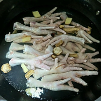 香辣鸡爪的做法图解1