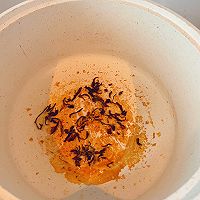 #开启冬日滋补新吃法#桂花红茶炖奶的做法图解3