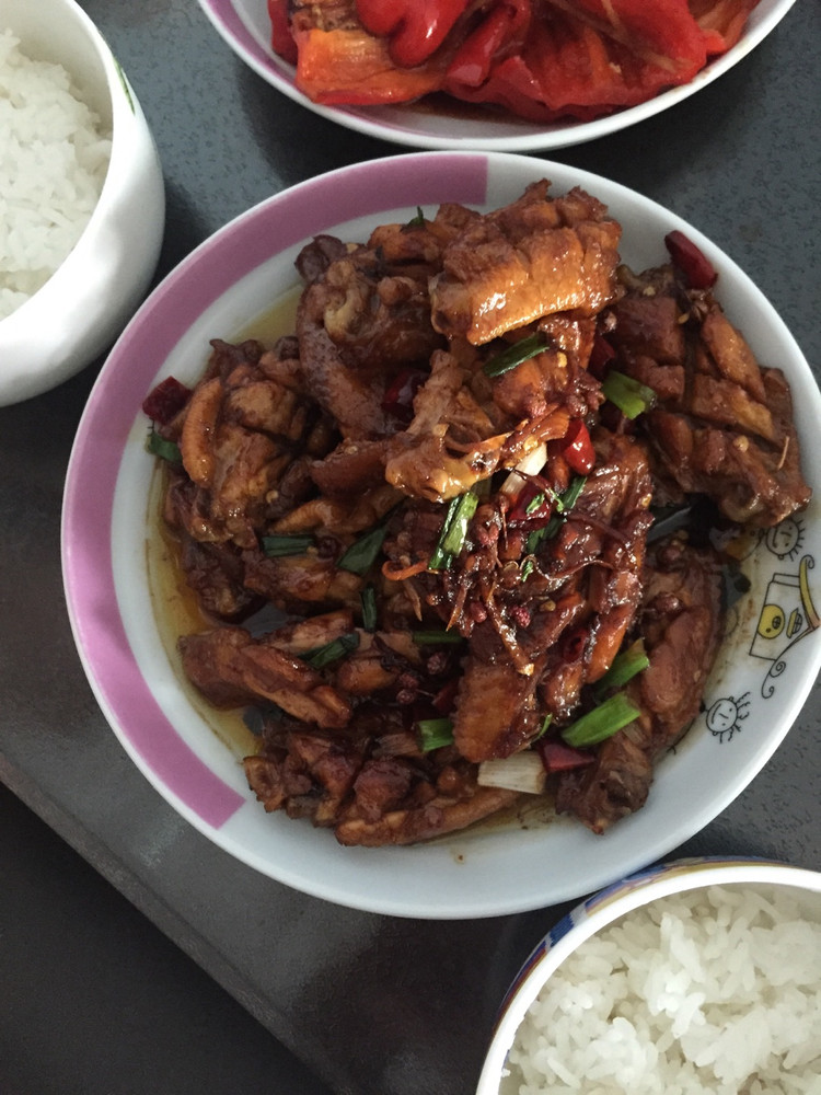 麻辣鸡翅的做法