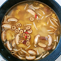 低脂菌菇三鲜汤的做法图解7