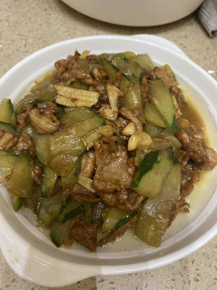 黄瓜炒肉片的做法