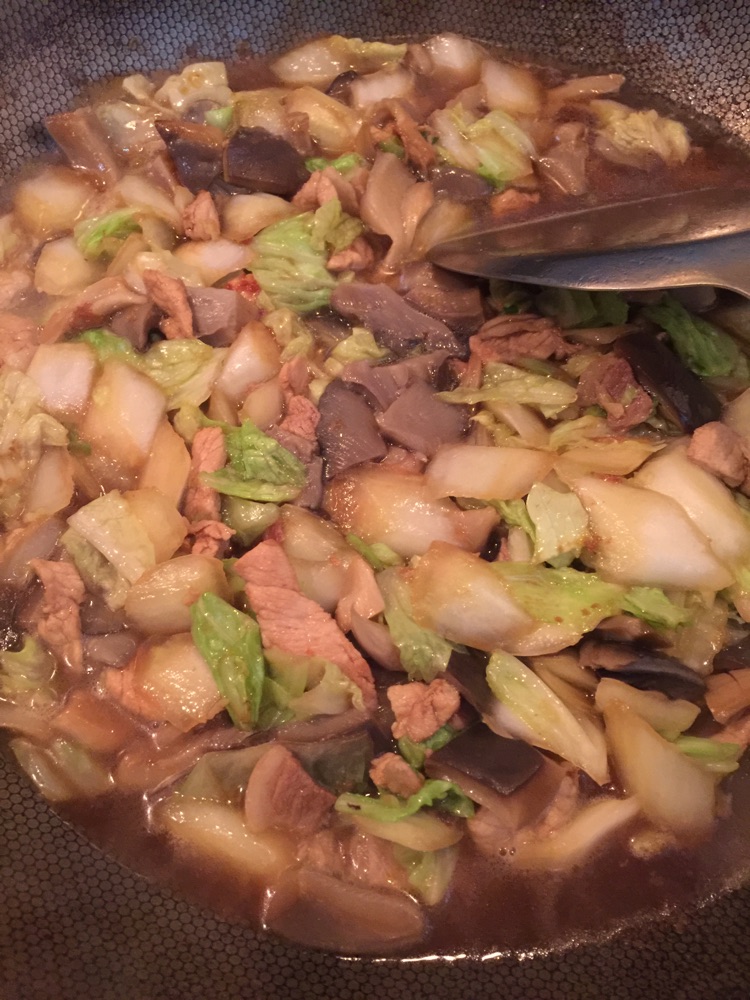 白菜蘑菇肉打卤面的做法图解4