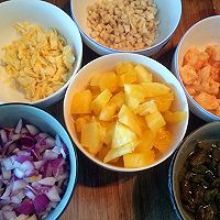 菠萝炒饭(零失败)的做法图解2