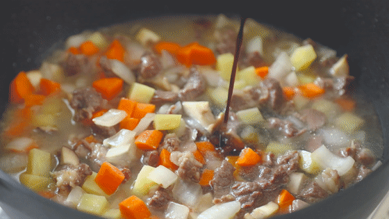 此时的一锅菜饭加一碗热汤，暖心又暖胃——羊肉焖饭的做法图解7
