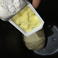 莜麦麸蔓越梅乳酪软欧的做法图解2