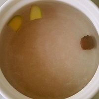山药排骨汤的做法图解5
