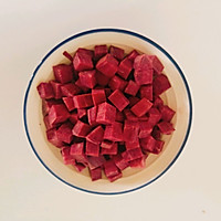 #花10分钟，做一道菜！#藜麦紫薯饭的做法图解2